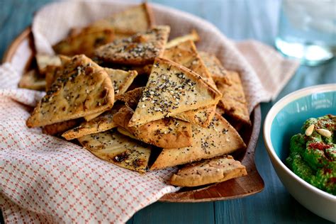 Homemade Cava Pita Chips Recipe: Crispy and Flavorful Snack for Any Occasion